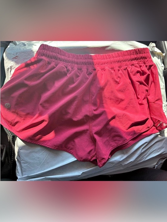 lululemon athletica Pants - lululemon Hotty Hot Low-Rise Lined Short 2.5" Athletic Shorts Pink Size 12